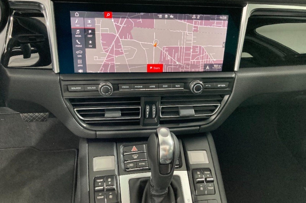 Porsche Macan S 2021 photo 3