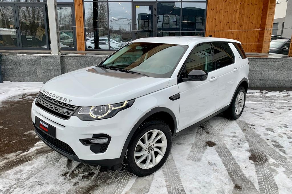 Land Rover Discovery Sport 2017 photo 3