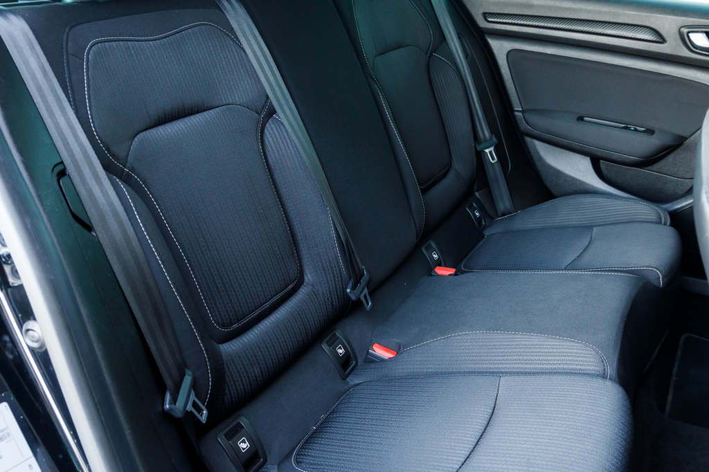 Renault Megane 2017 фото 9