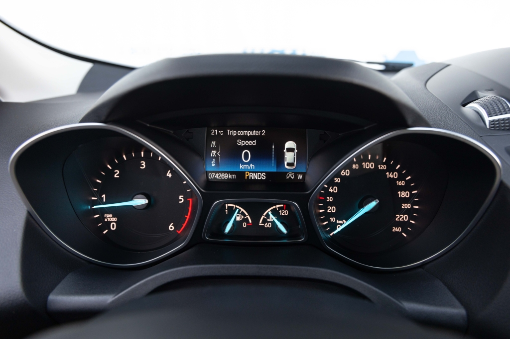 Ford Kuga 2019 фото 19