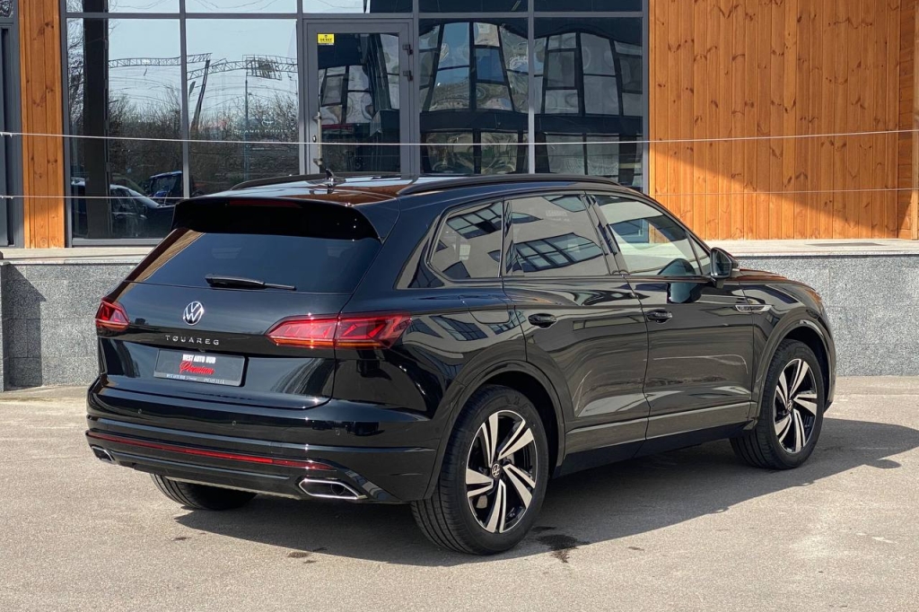 Volkswagen Touareg PLATINUM 2022 photo 5