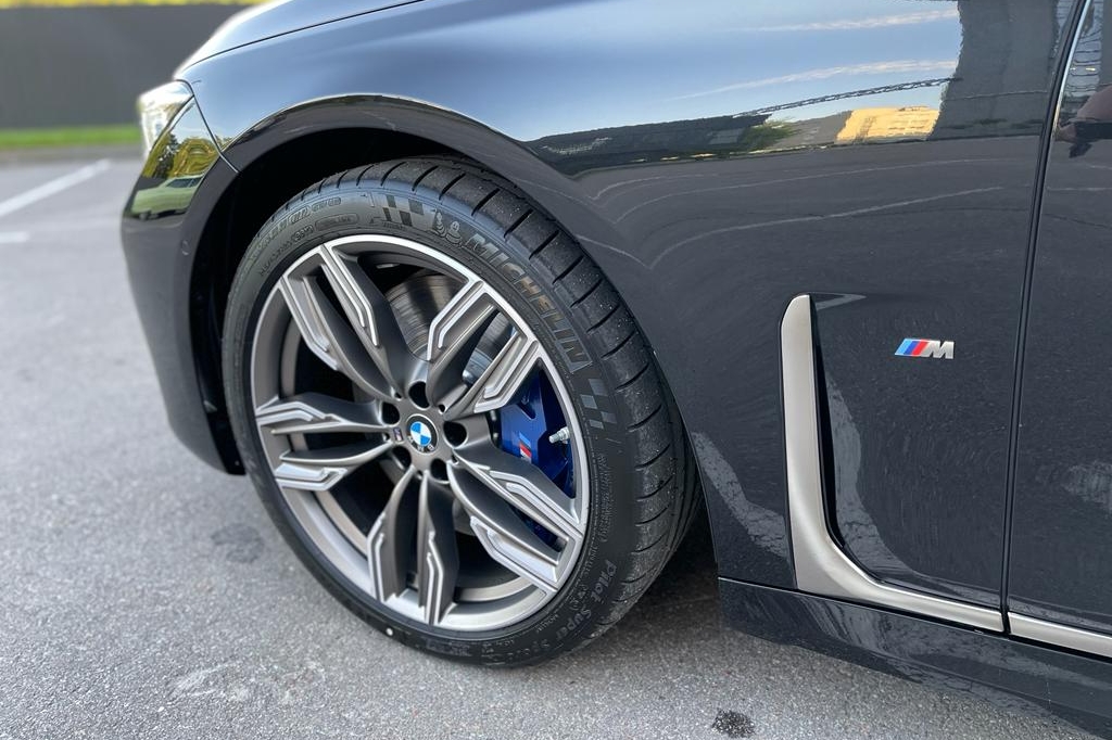 BMW 760 Long XDrive 2022 фото 5
