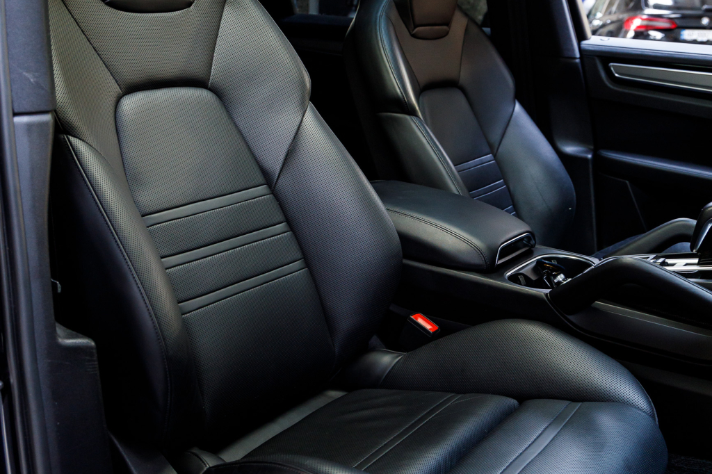 Porsche Cayenne 2018 фото 9