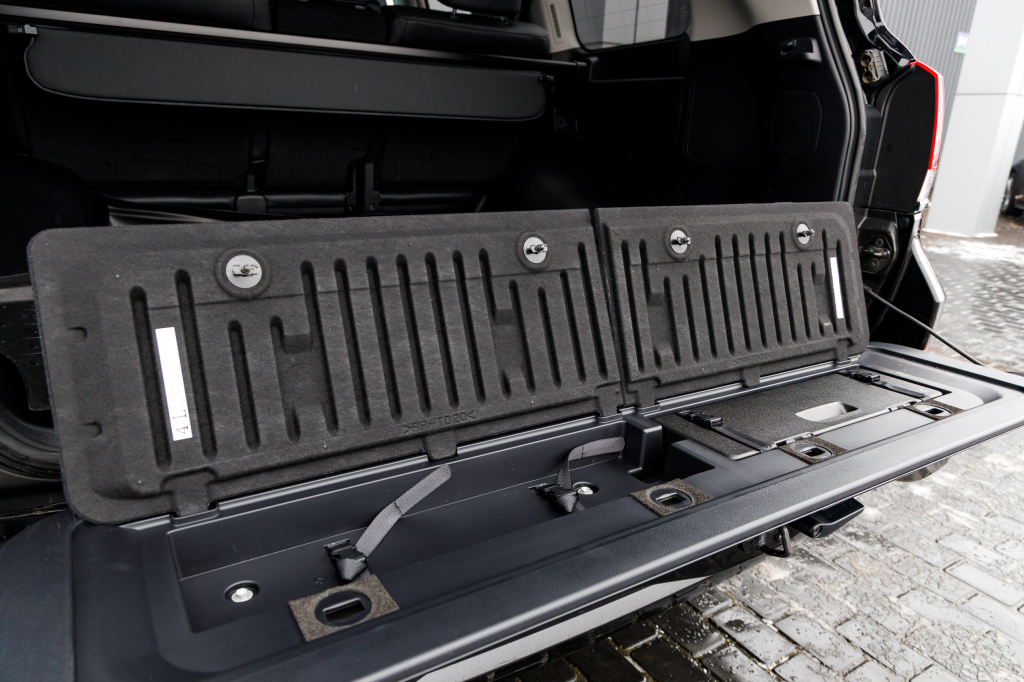 Toyota Land Cruiser 200 2018 photo 25