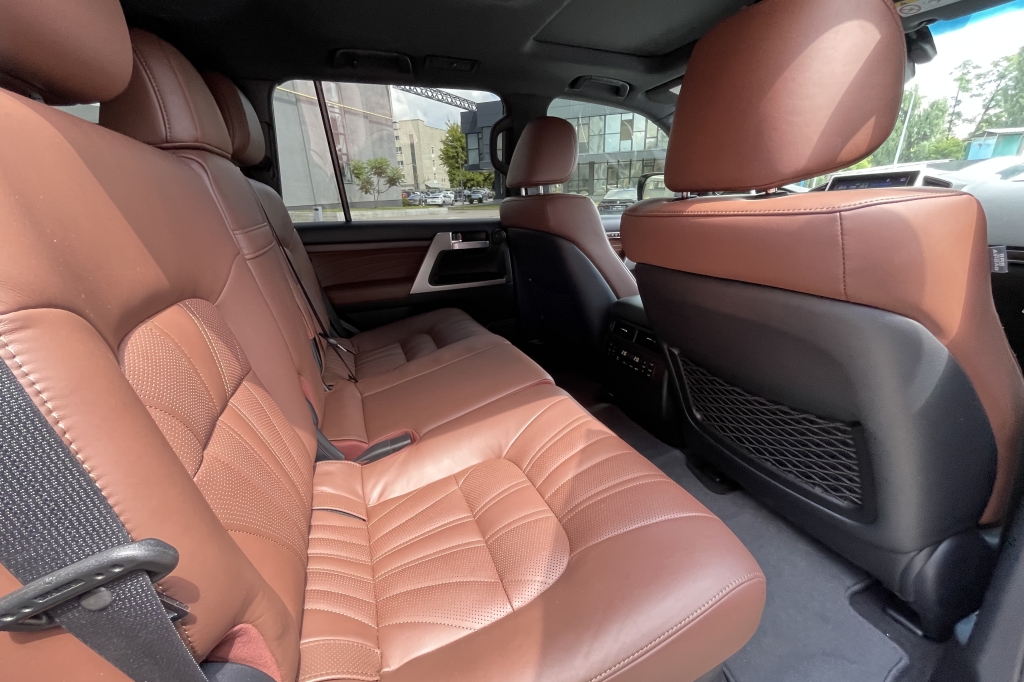 Toyota Land Cruiser 200 Executive Lounge 2019 photo 8