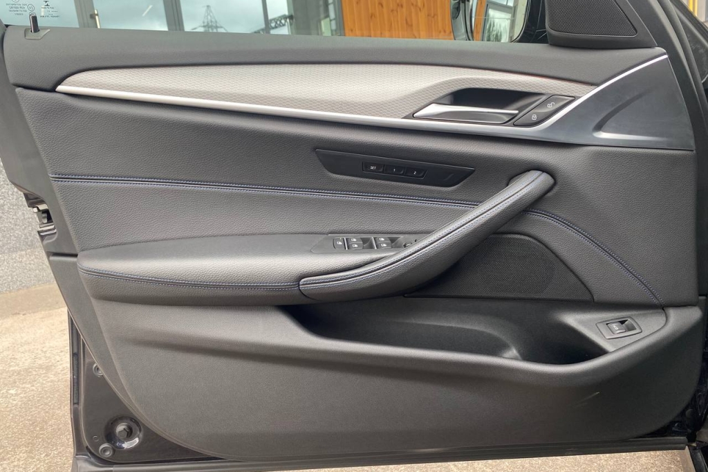 BMW 540 xDrive awt 2017 фото 6