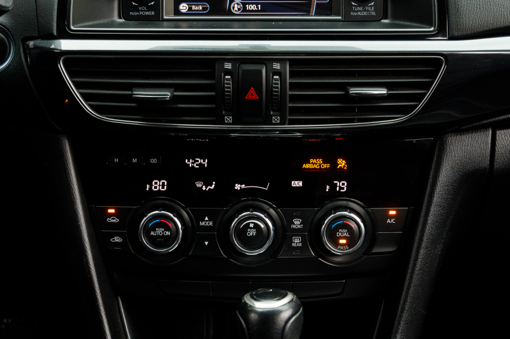 Mazda 6 Touring 2013 фото 25