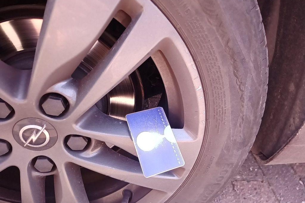 Opel Astra 2019 фото 30