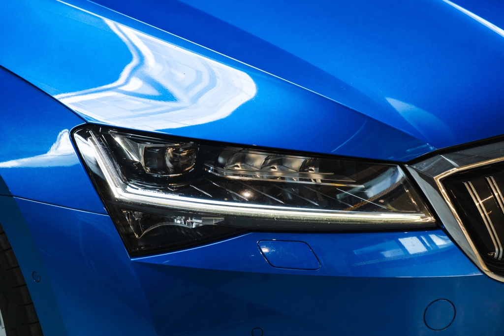 Skoda Superb Plug In Hybrid 2020 фото Skoda Superb Plug In Hybrid 2020 фото 7