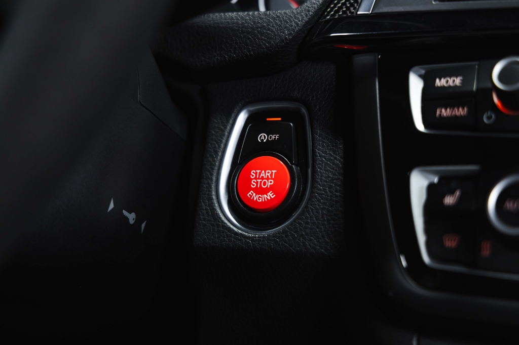 BMW M4 2015 фото BMW M4 2015 фото 40