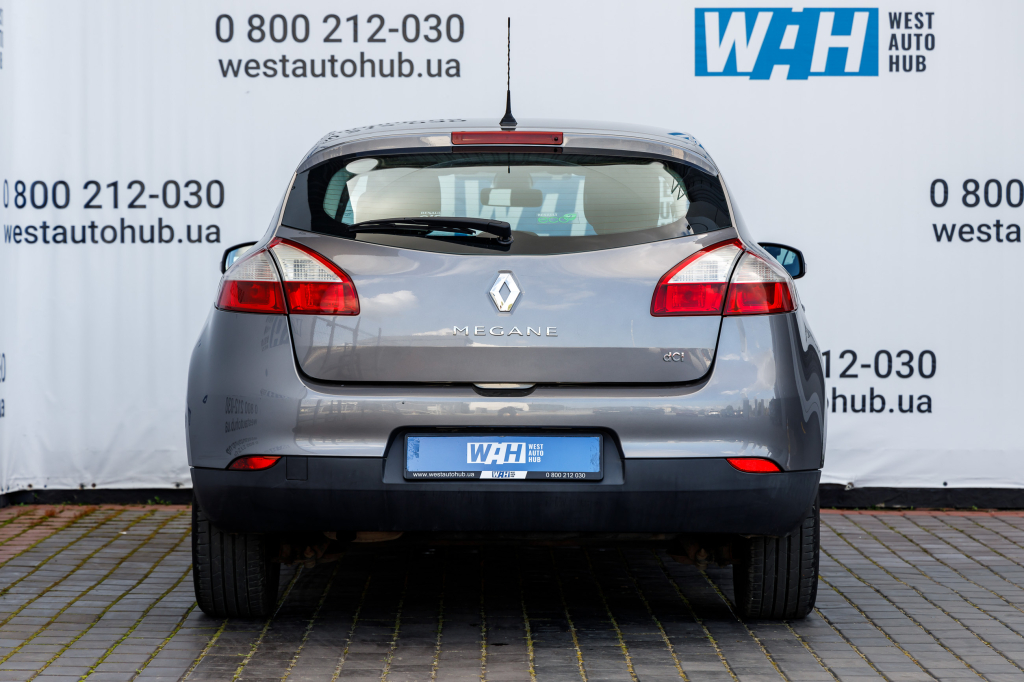 Renault Megane 2010 photo 4