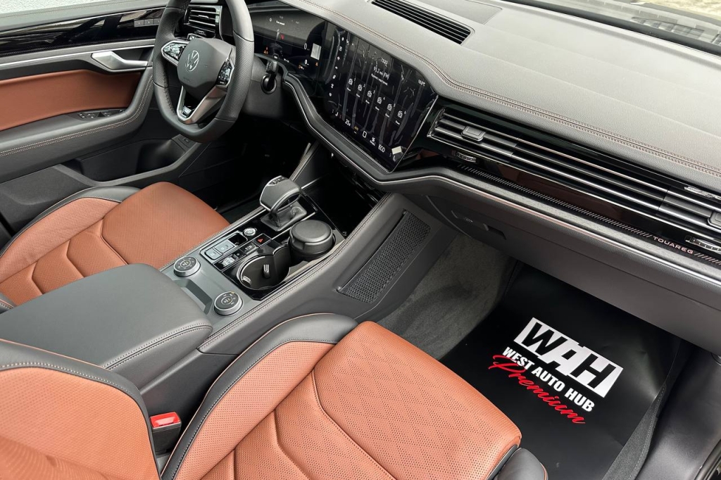 Volkswagen Touareg R-line Platinum 2024 photo 13