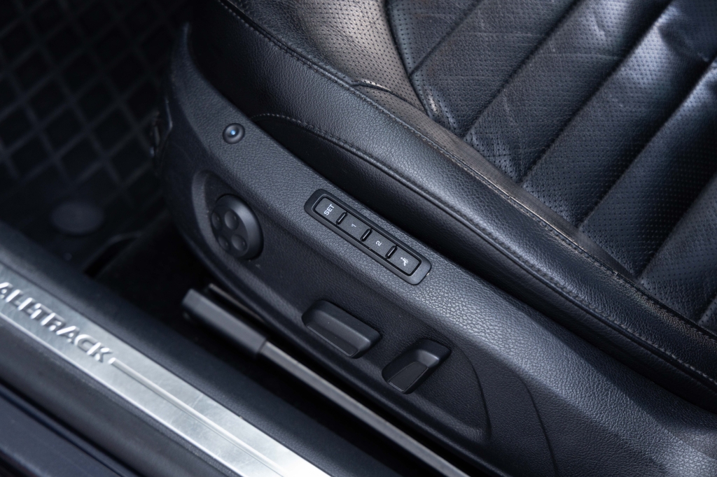 Volkswagen Passat Alltrack 2013 фото 16