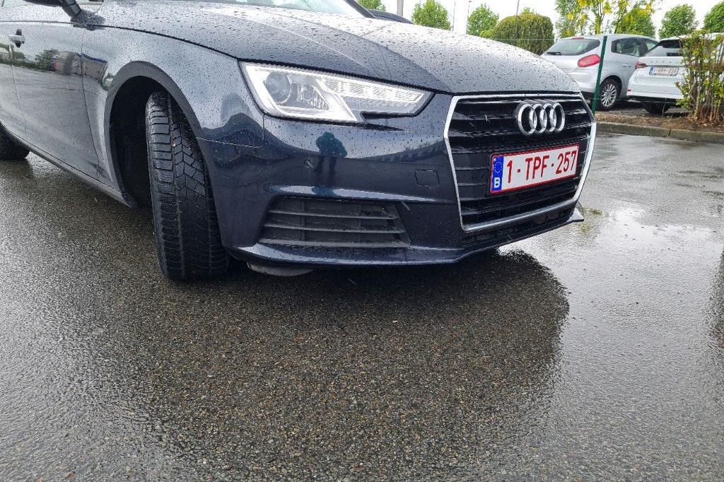 Audi A4 Avant 2018 фото 10