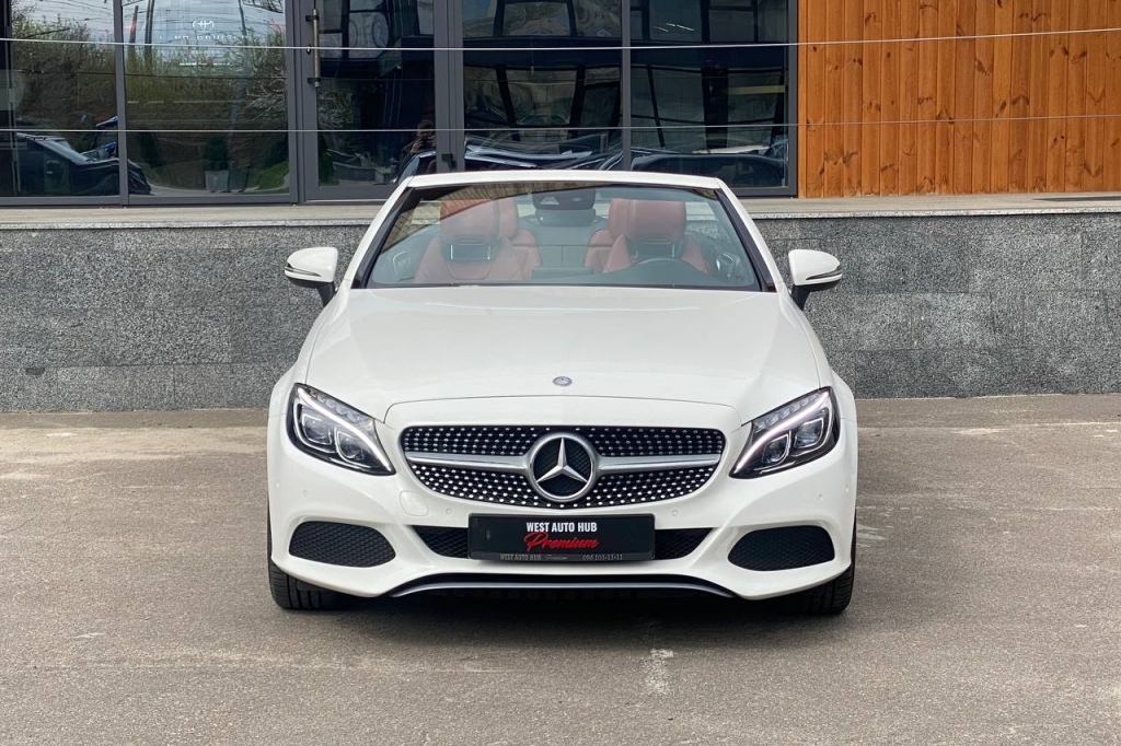 Mercedes-Benz C 200 Edition 1 2017 photo 1