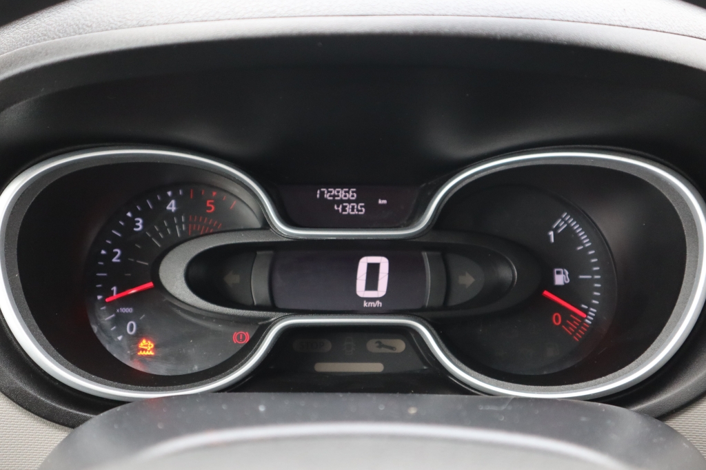 Renault Trafic фото 12