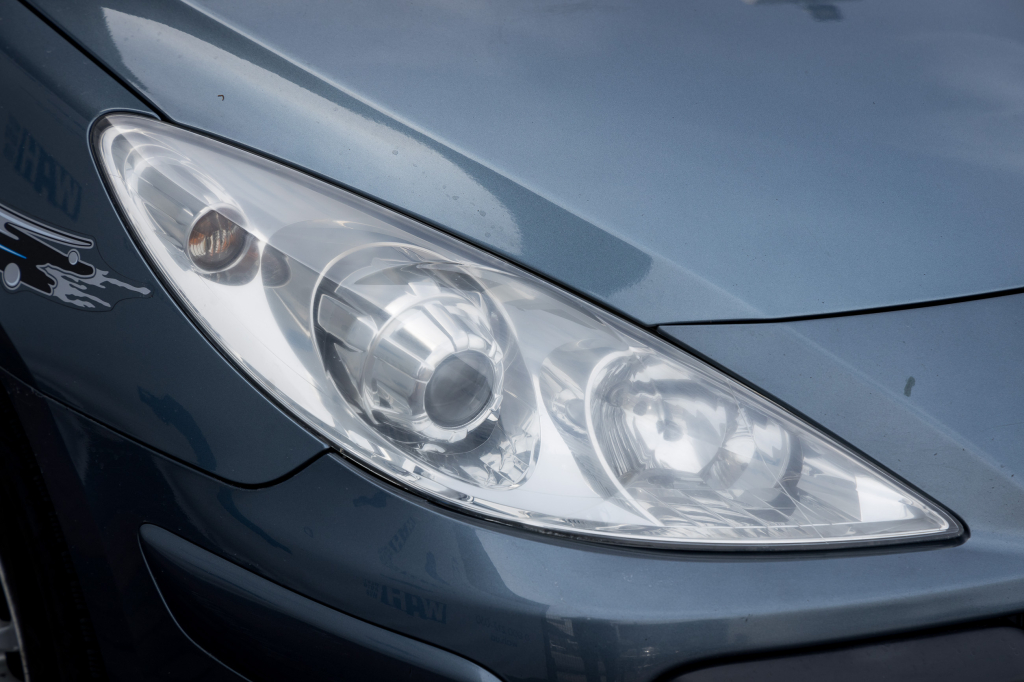 Peugeot 307 SW 2008 photo 2