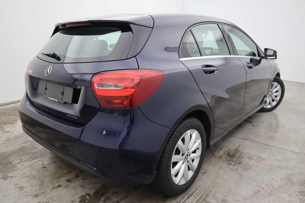 Mercedes-Benz A-Klasse 2017 photo 5