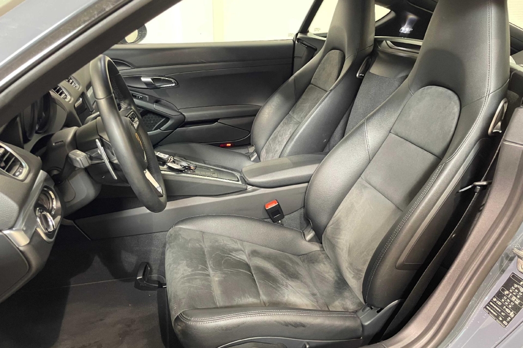 Porsche 718 Cayman 2018 фото 5