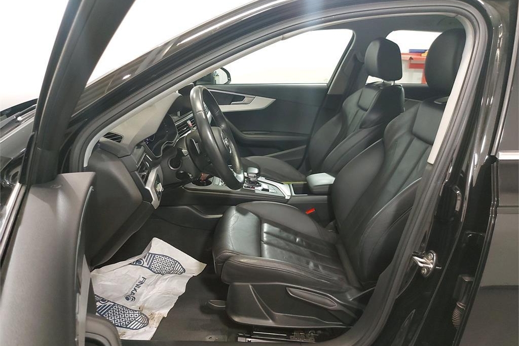 Audi A4 Avant 2017 фото 8