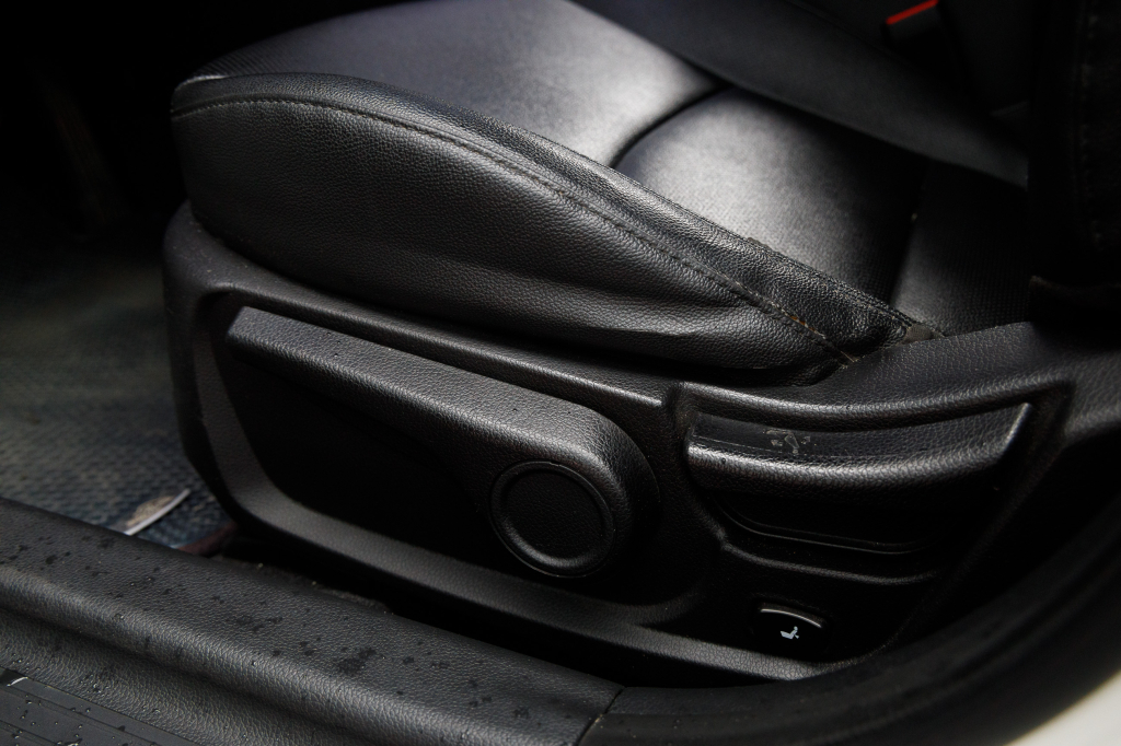 Kia K5 LPI 2013 photo 20