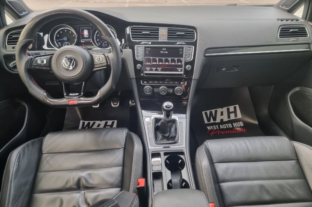 Volkswagen Golf R 2016 фото 16
