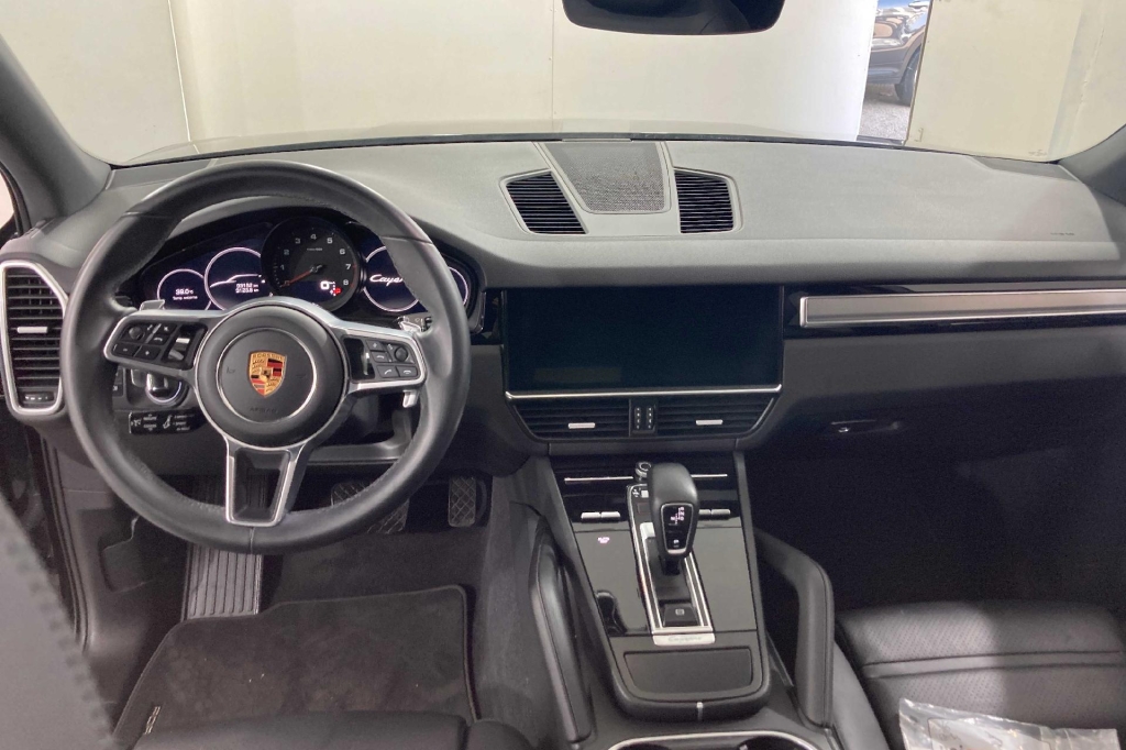 Porsche Cayenne 2018 фото 2