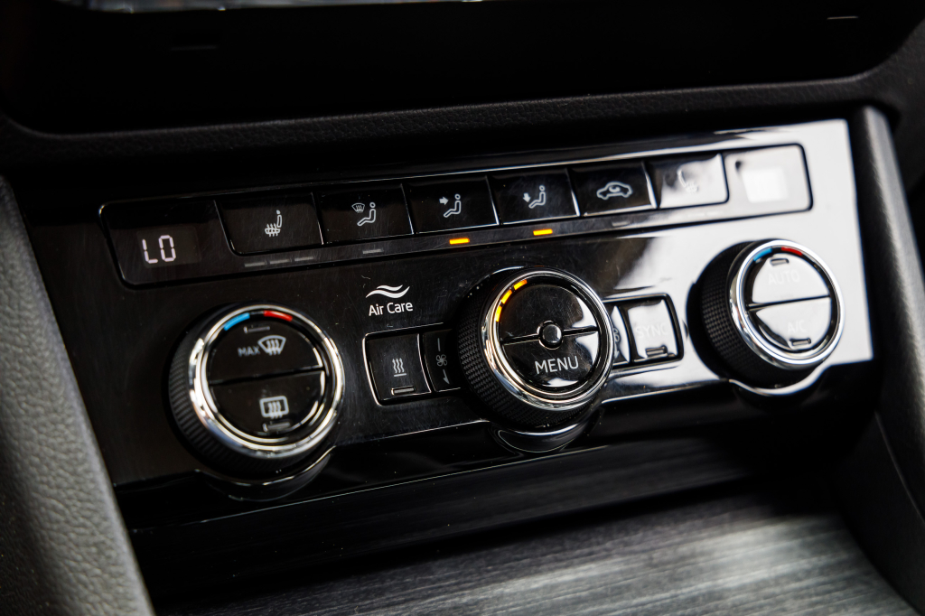 Skoda Superb 2019 фото 26