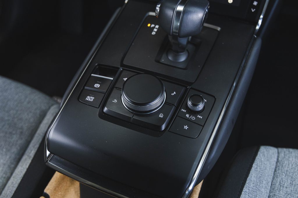 Mazda MX-30 Elecrtic 2021 фото 29