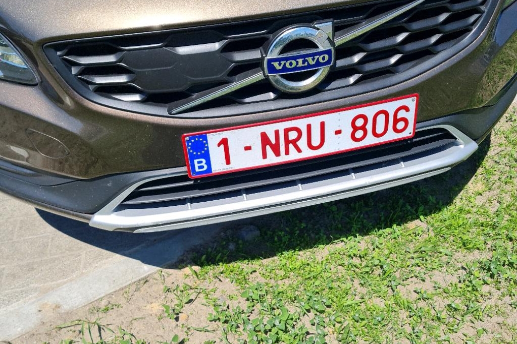 Volvo V60 Cross Country 2016 photo 27