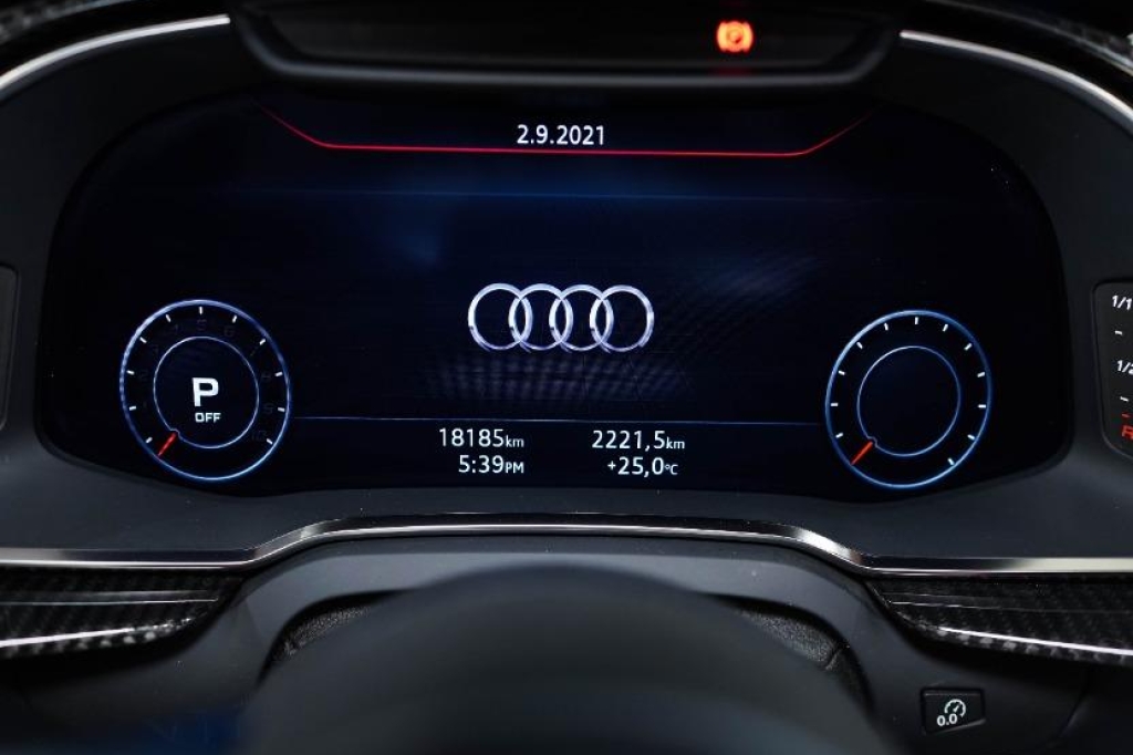 Audi R8 Spyder 2017 photo 2