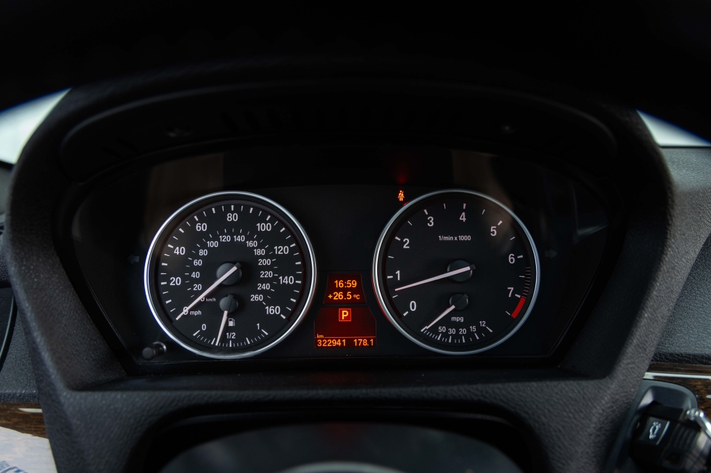 BMW X5 Xdrive 35i 2012 фото BMW X5 Xdrive 35i 2012 фото 14