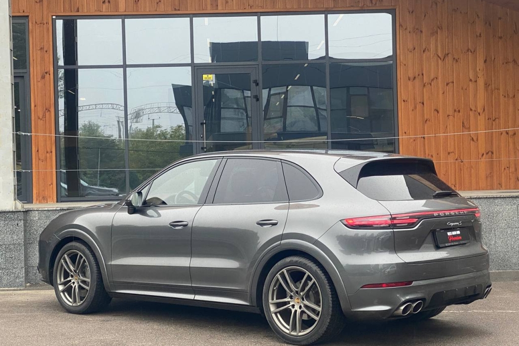 Porsche Cayenne S 2019 фото 5