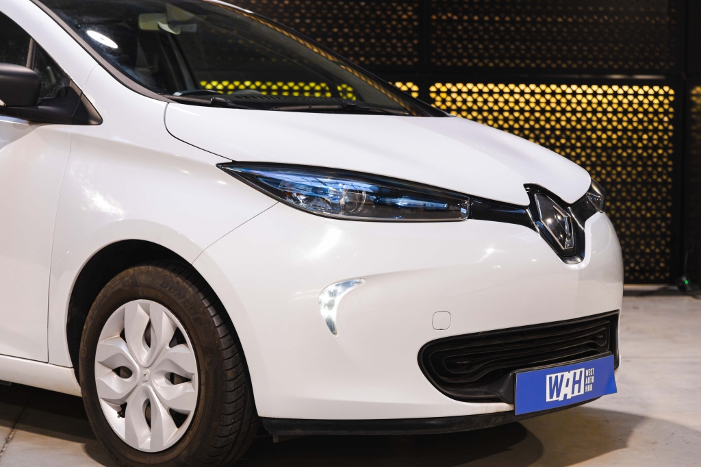 Renault Zoe 2018 photo Renault Zoe 2018 photo 4