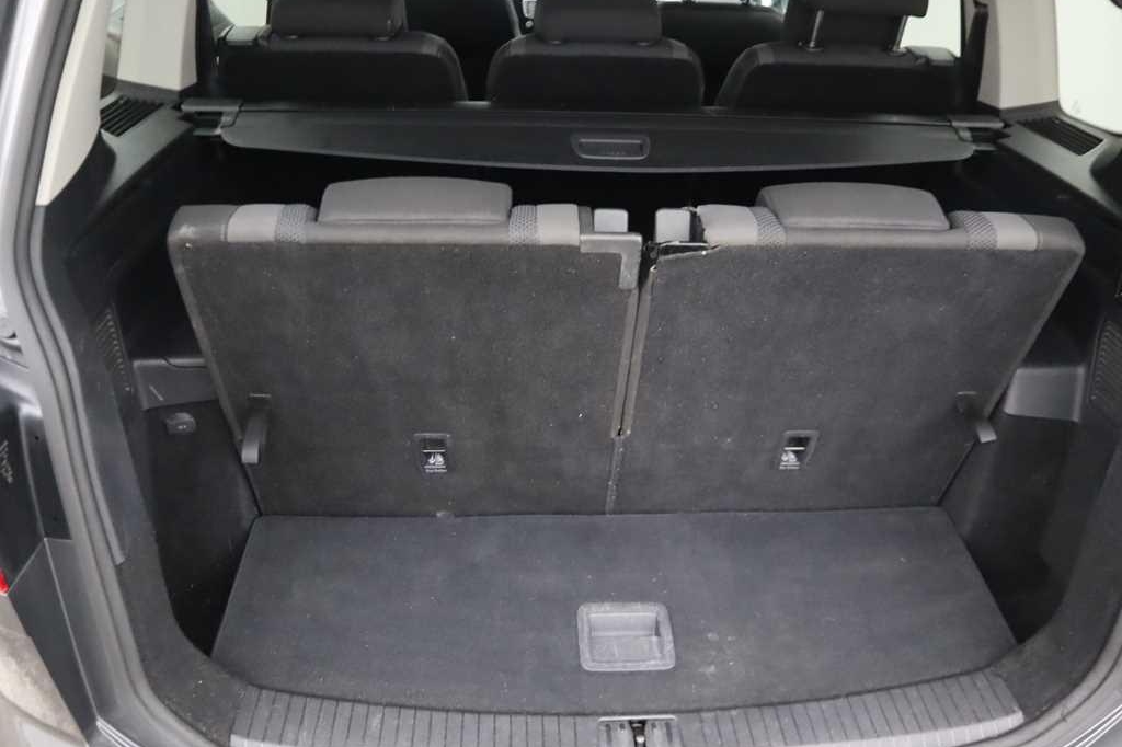 Volkswagen Touran 2015 фото 5