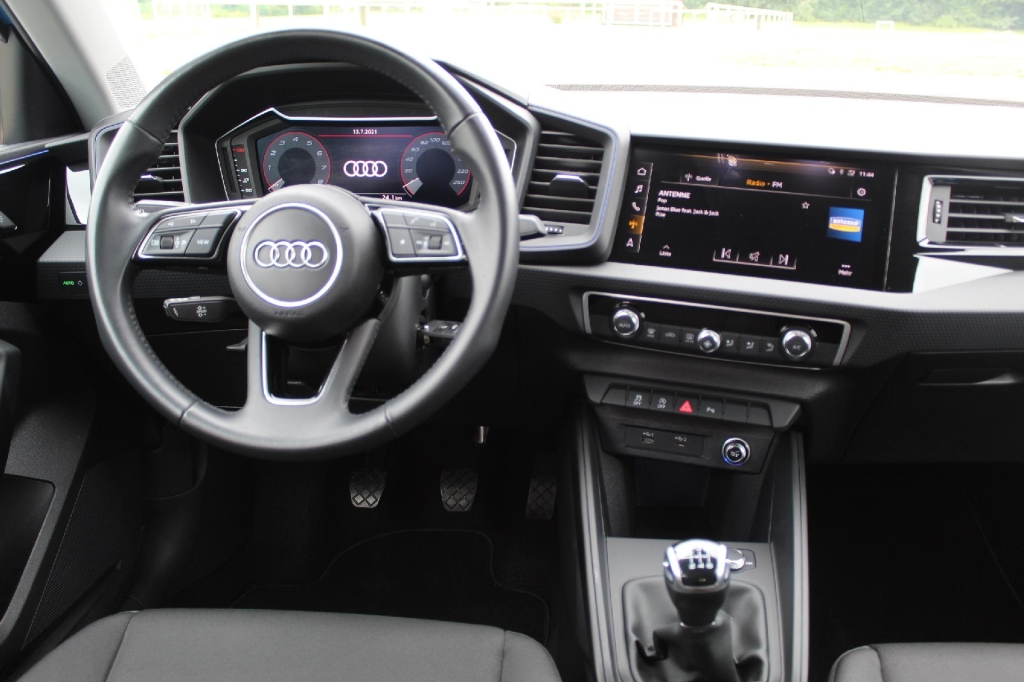 Audi A1 Sportback 2019 фото 2