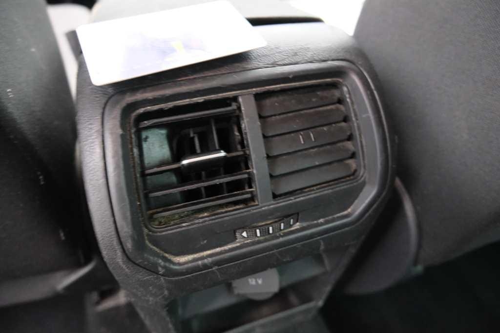 Volkswagen Golf Sportsvan 2017 photo 62