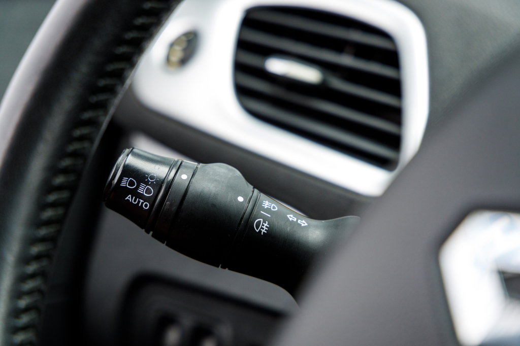 Renault Megane Scenic 2014 photo 24