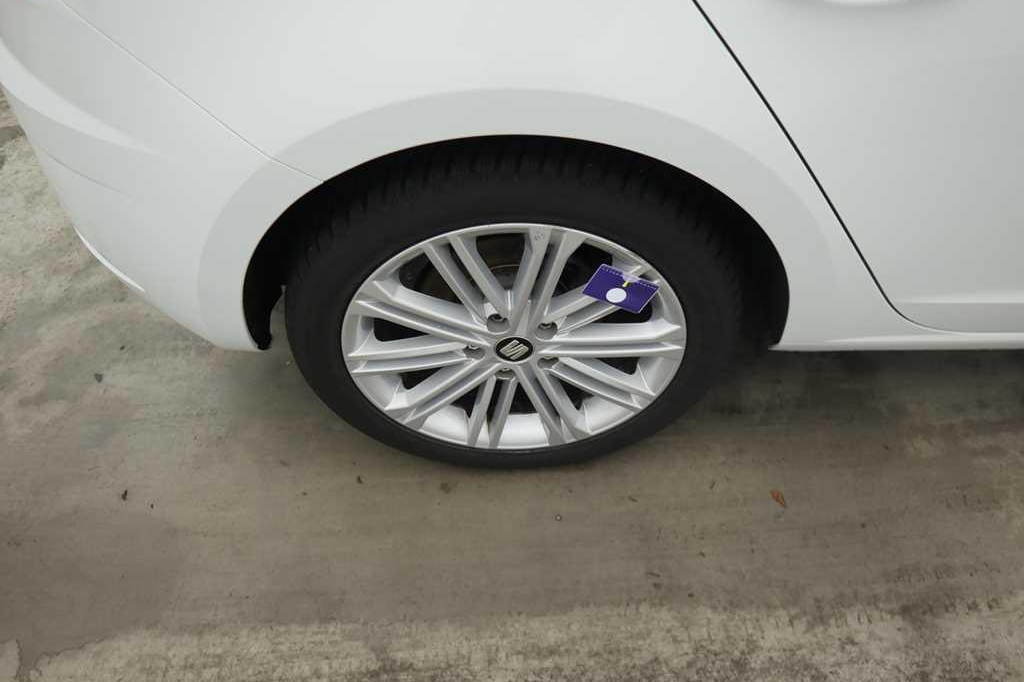 SEAT Leon 2017 фото 22