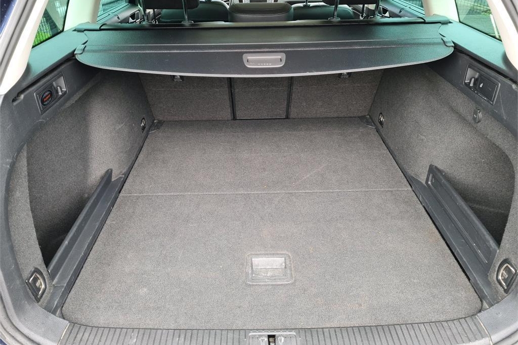 Volkswagen Passat Variant 2017 фото 48