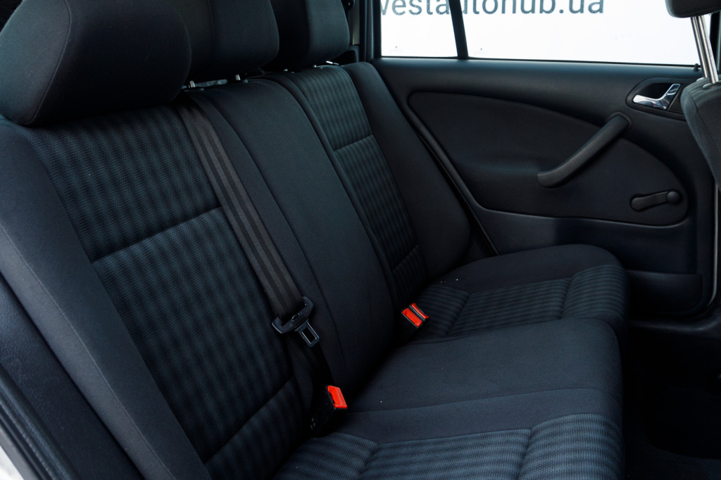 Skoda Octavia Tour photo 15