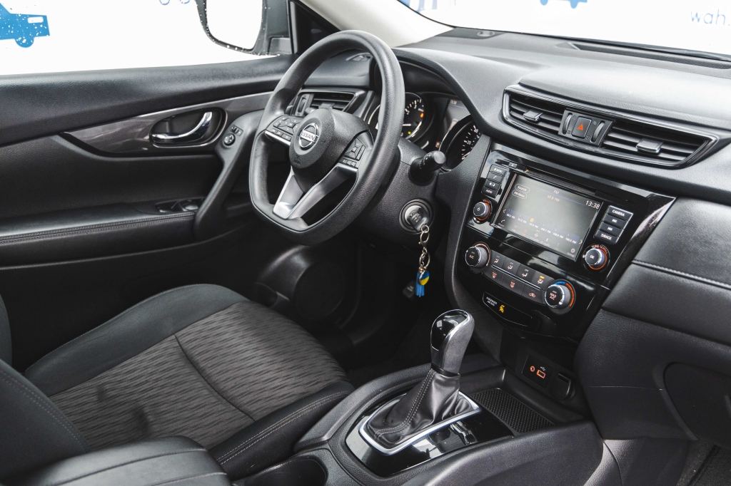 Nissan Rogue S 2018 фото 13