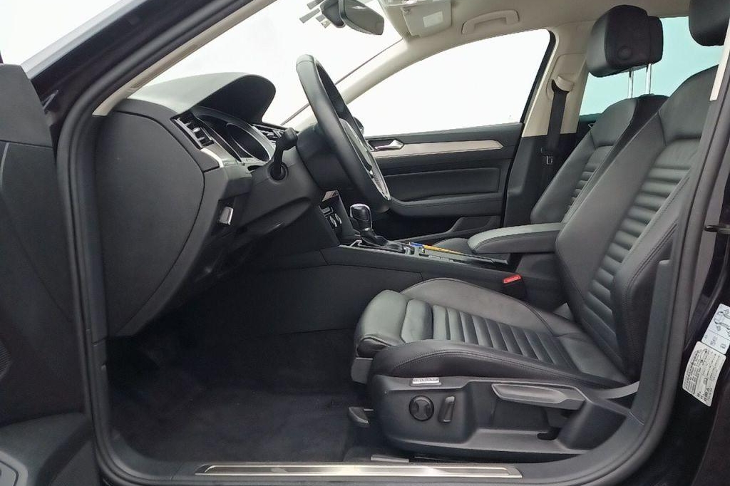 Volkswagen Passat Variant 2017 фото 7