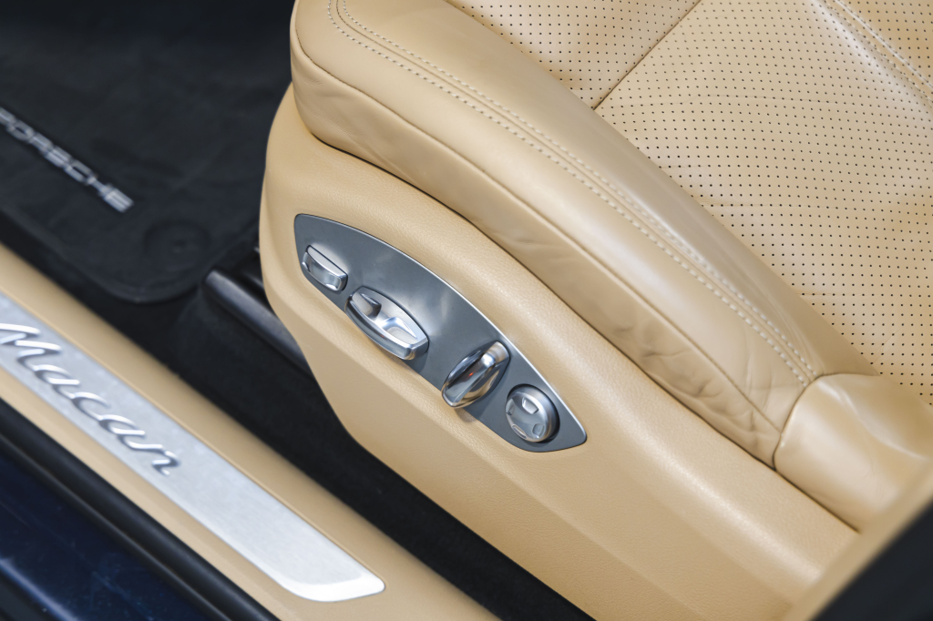 Porsche Macan 2016 photo 19