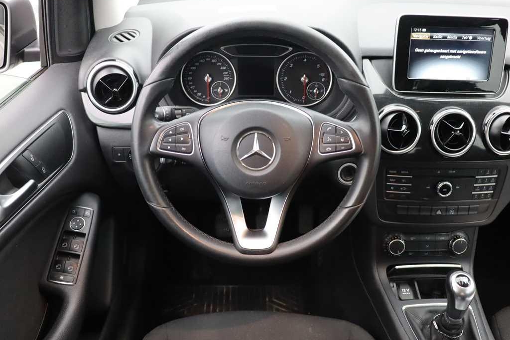 Mercedes-Benz B-Klasse 2017 photo 2