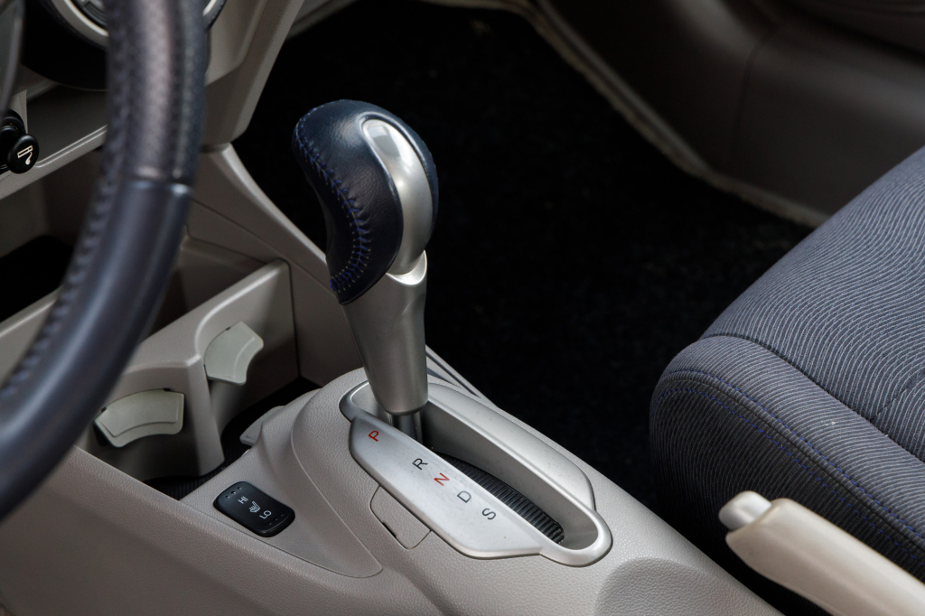 Honda Insight 2010 фото 15