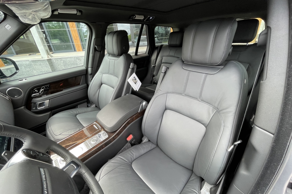 Land Rover Range Rover HSE 2020 фото 8