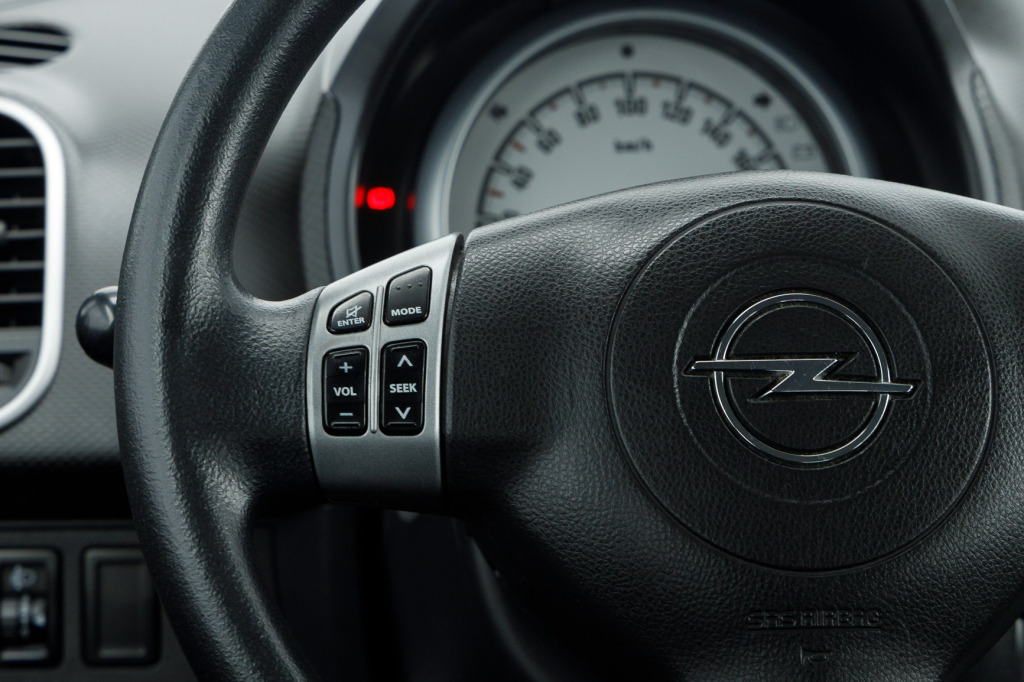 Opel Agila фото 9