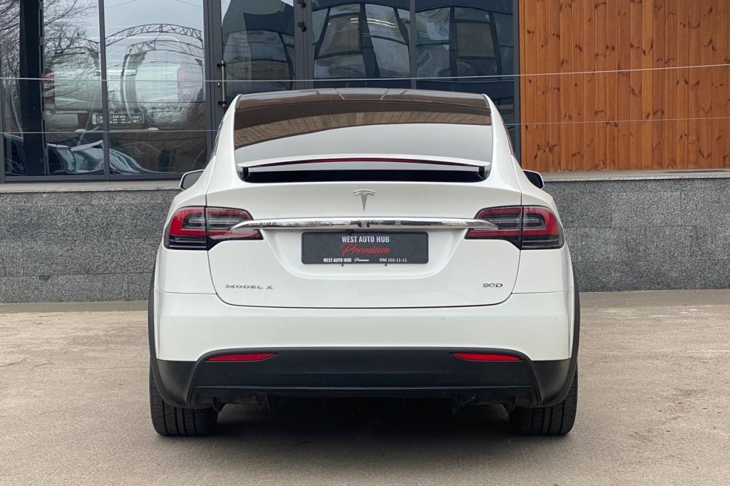 Tesla Model X 90D 2016 фото 4