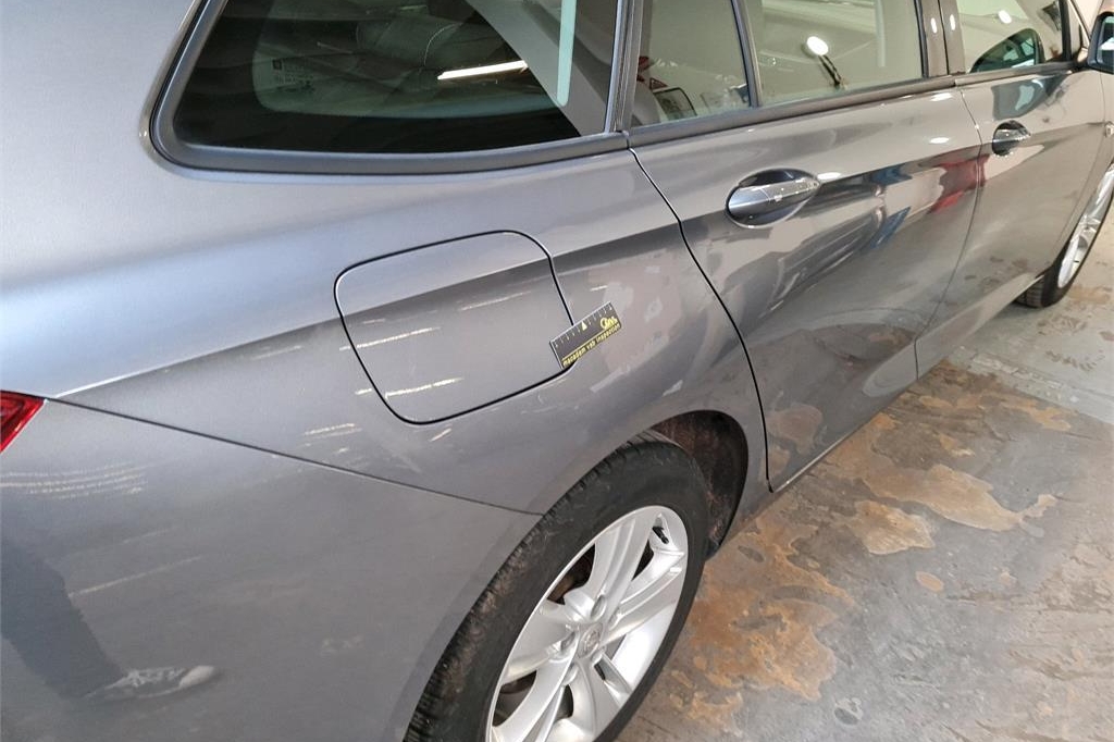 Opel Insignia Sports Tourer 2017 photo 23